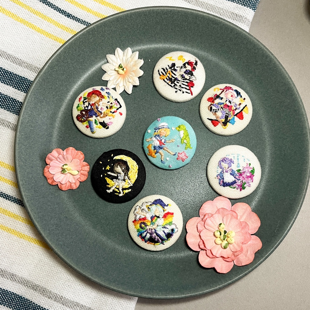 刺繍バッチ、ヘアゴム、ピアス、イヤリング