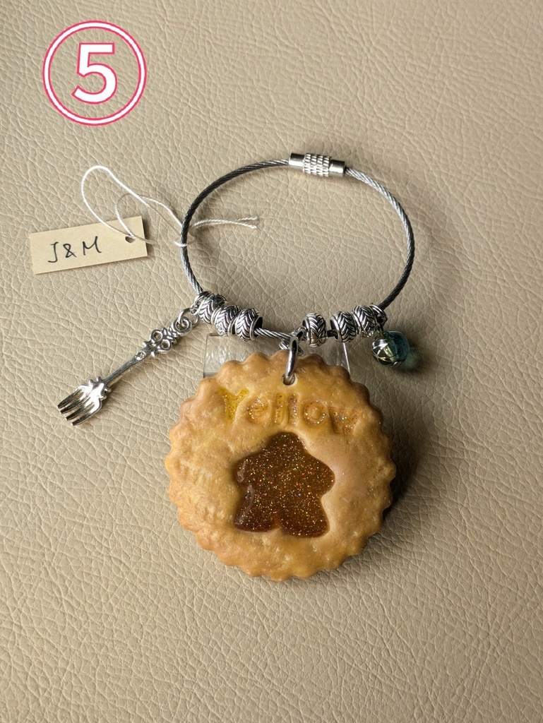 ワイヤーキーホルダー