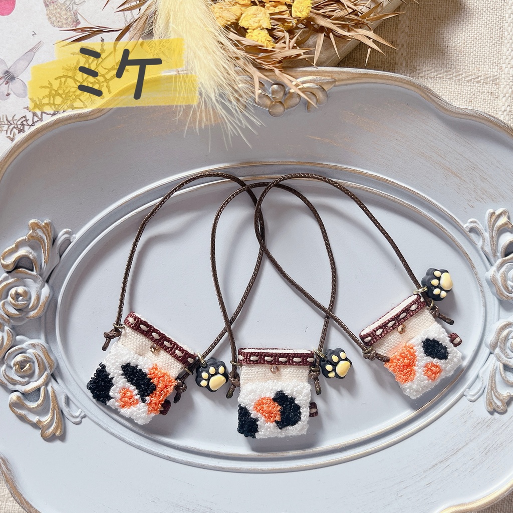 ねこ柄サコッシュ