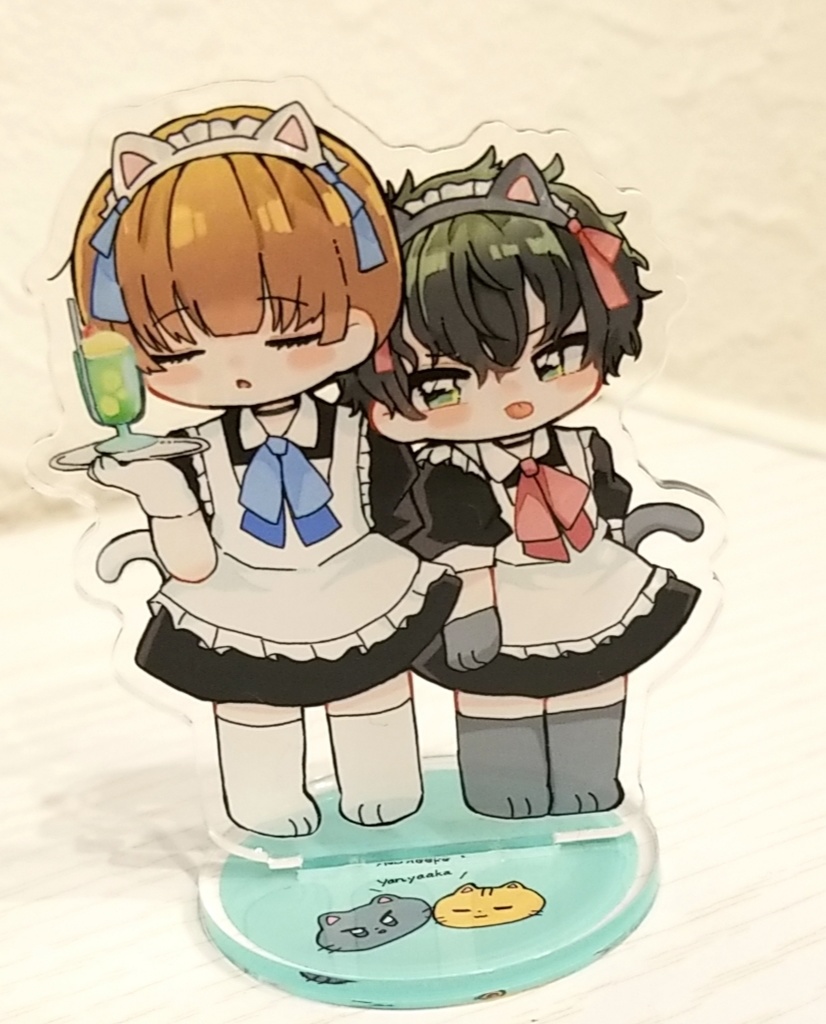 柳赤メイドさんアクリルスタンド