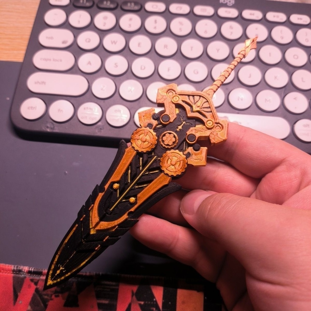 【ザンニー】 焔光の裁き　両手剣　メガミデバイス　1/12　1/10　武器