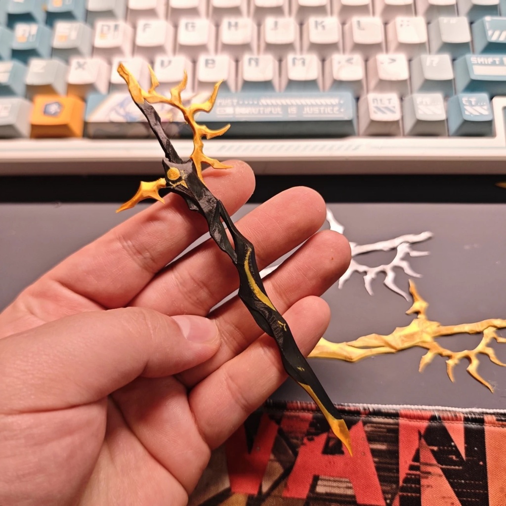 【ファイノン・黒】 剣 鎌 メガミデバイス 1/12 1/10 武器