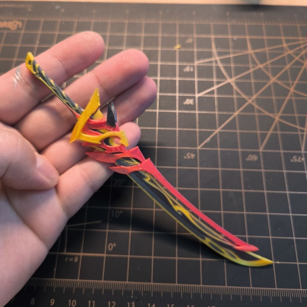 【赤角石塵滅砕】 荒瀧一斗　両手剣　メガミデバイス　1/12　1/10　武器