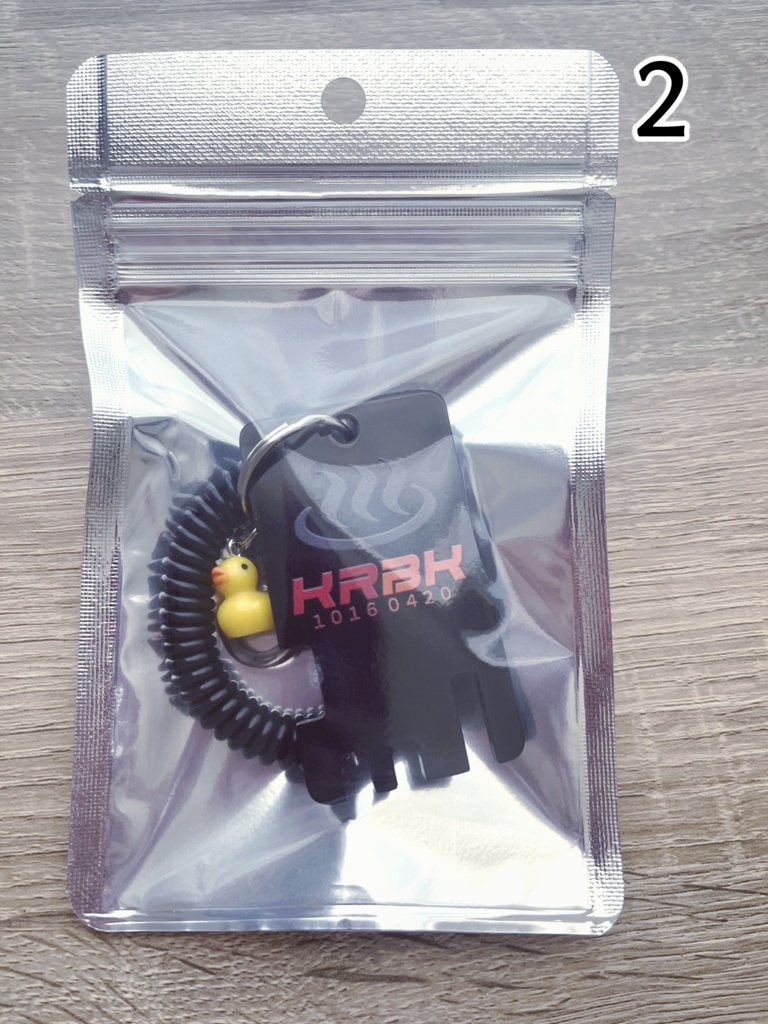 切爆温泉ロッカーキー風アクリルキーホルダー