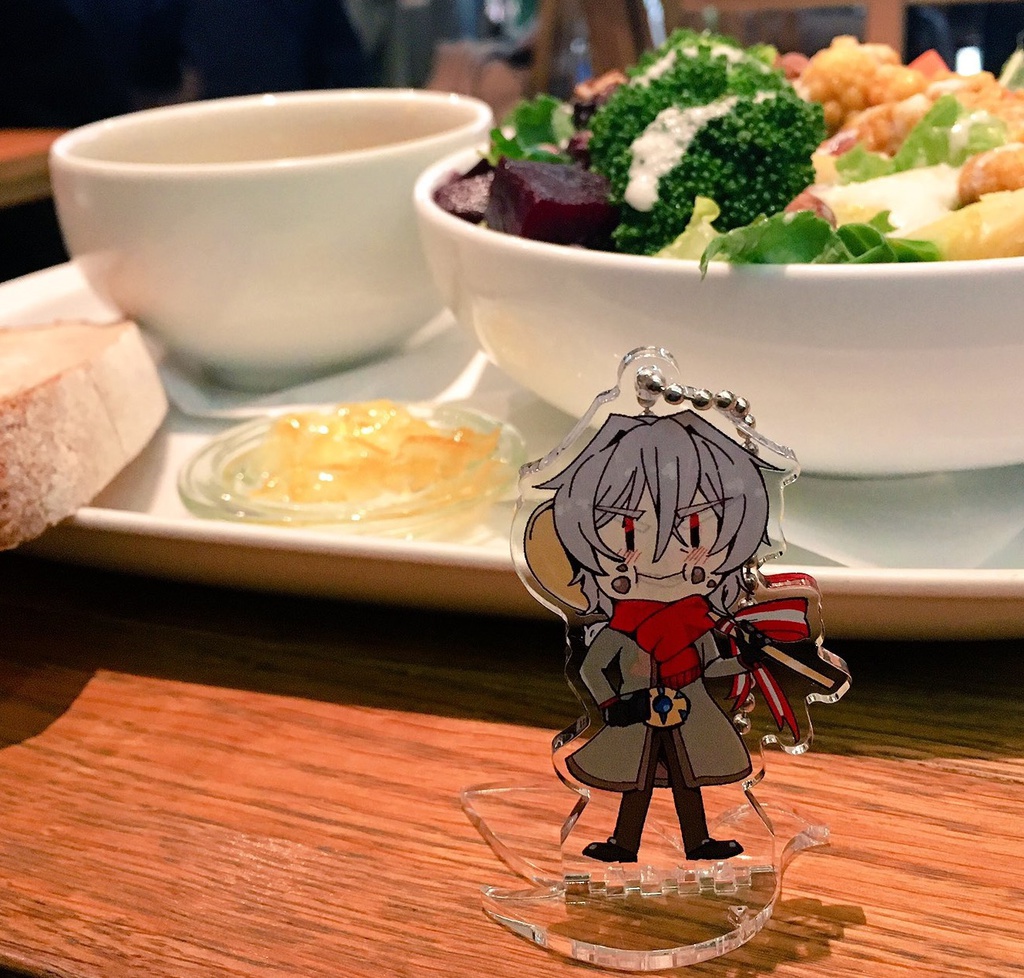 もぐもぐサリエリ先生アクリルキーホルダー