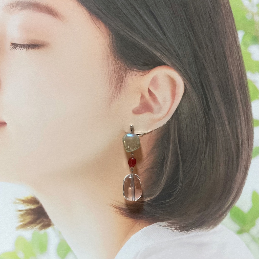 三池イメージ アシンメトリーイヤーアクセサリー