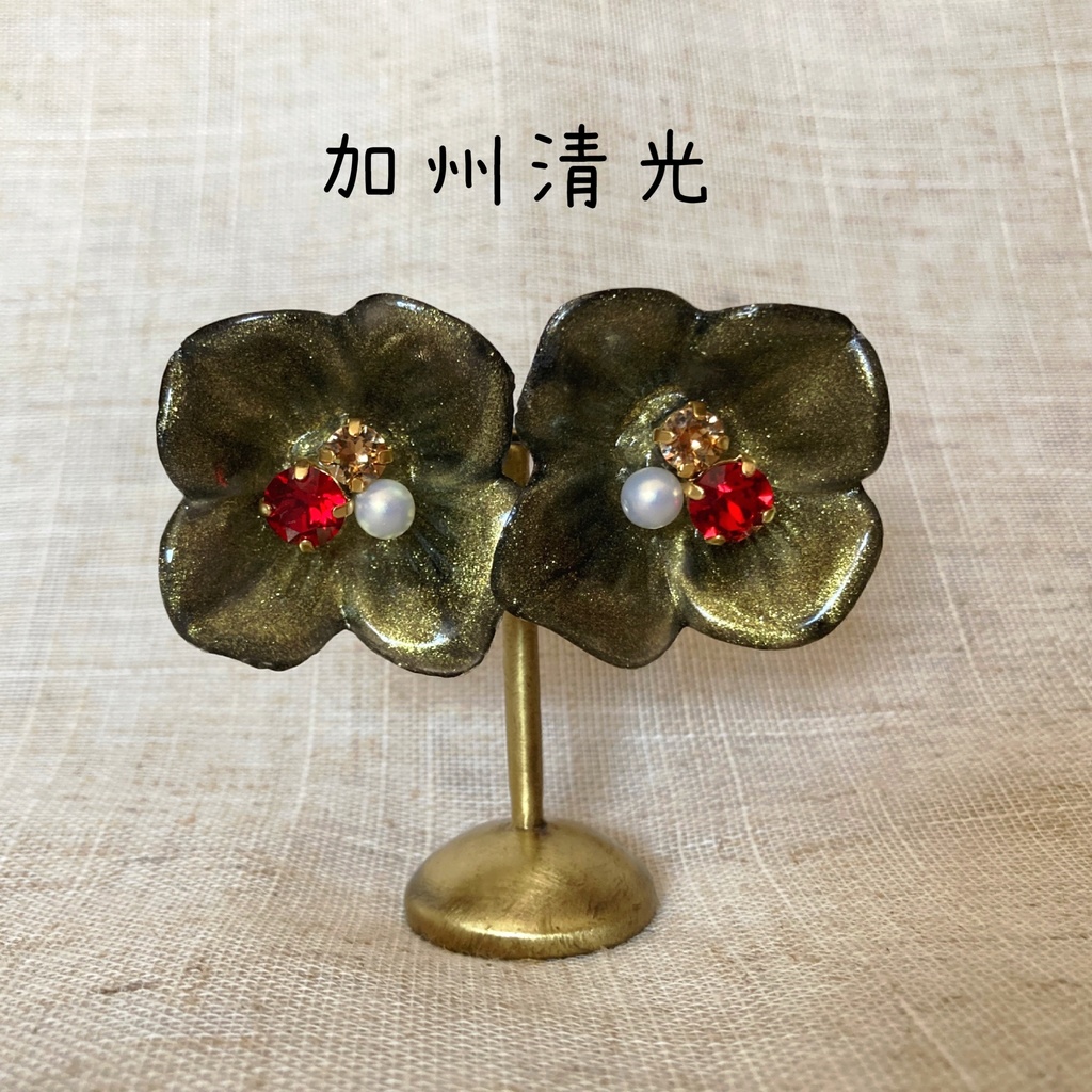 Lotusイヤーアクセサリー