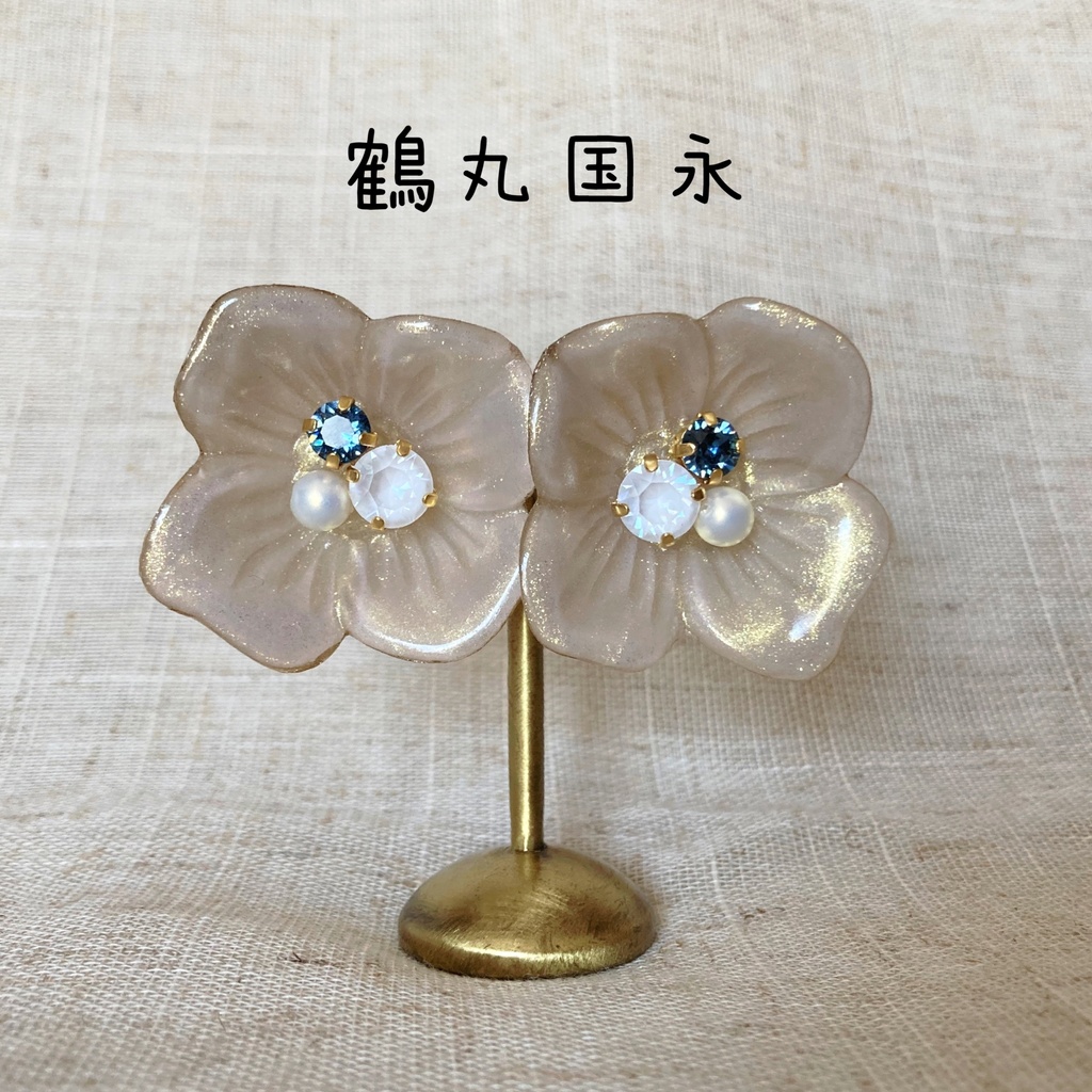 Lotusイヤーアクセサリー