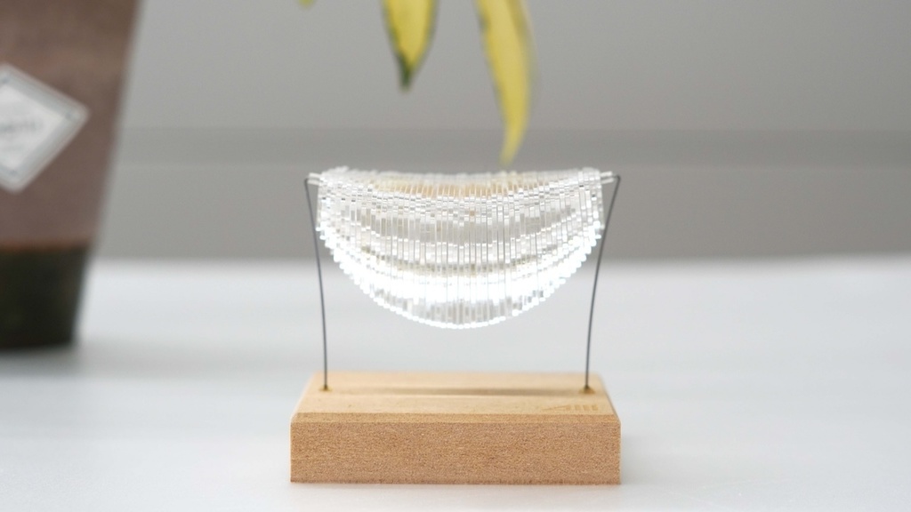 波のオブジェ Mサイズ【透明】