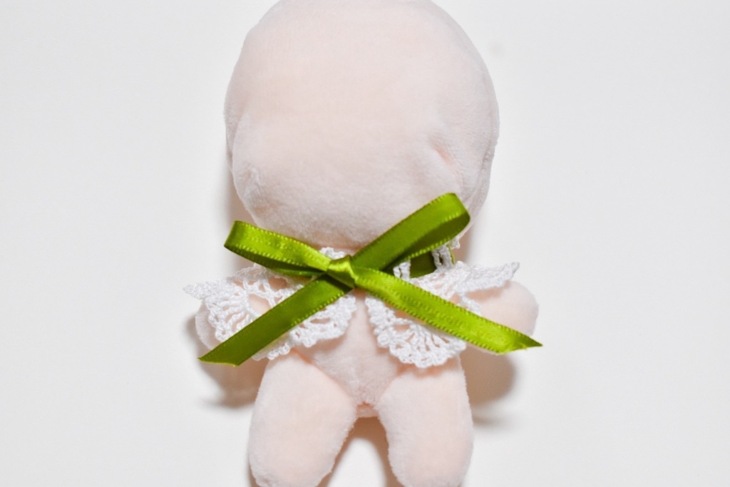 ぬい服 つけ襟 緑 10~15cm ぬいぐるみ 着せ替え服 レース編み リボン