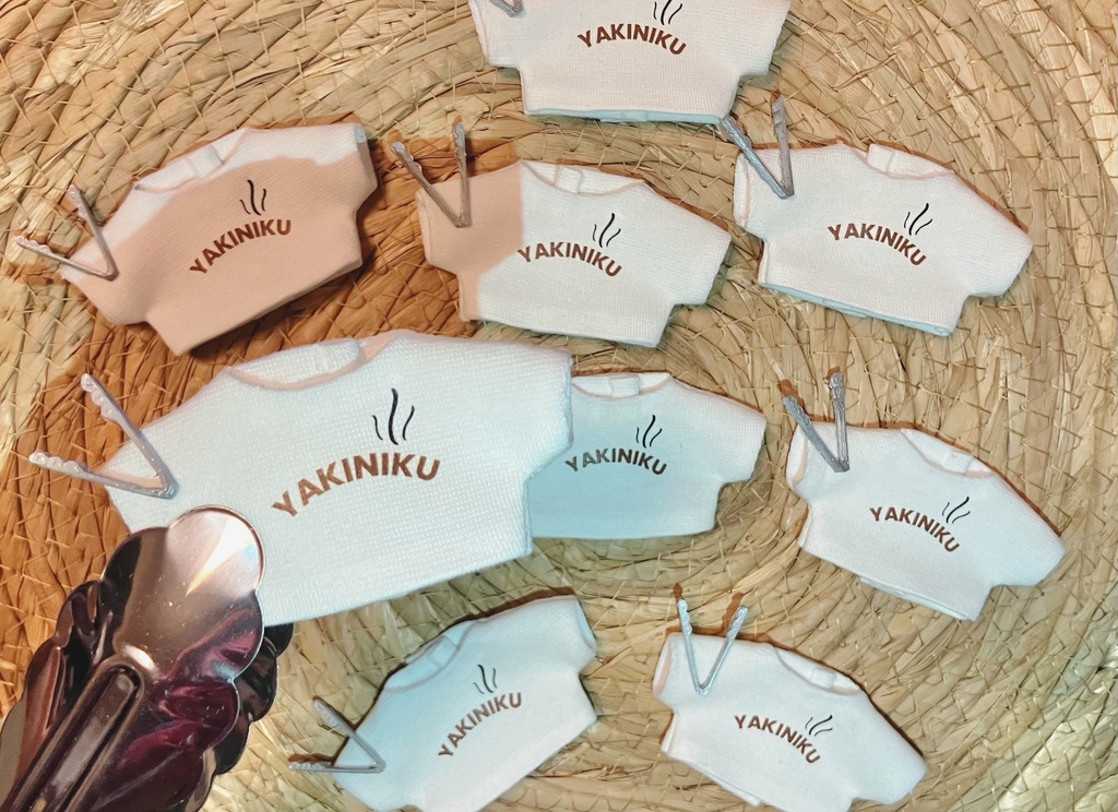 YAKINIKU屋さんへ行こうトップス