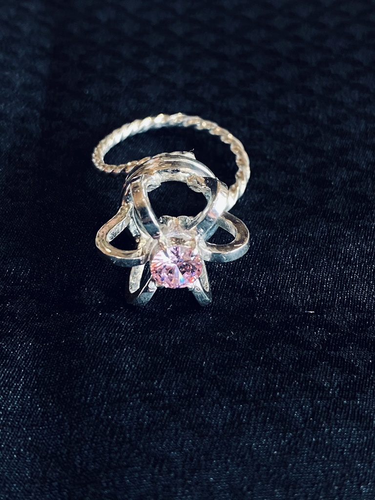 王冠のぐるぐるリング