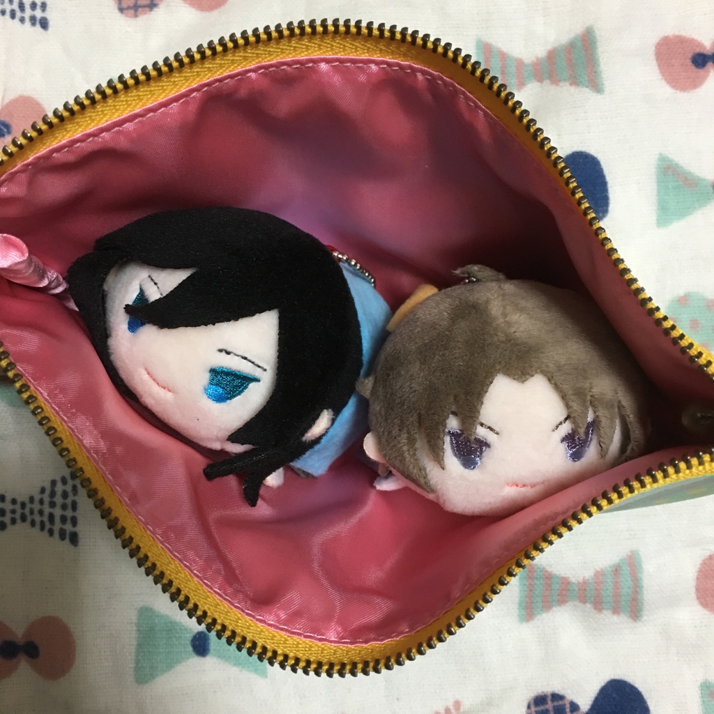 にょろ長谷兼ポーチ