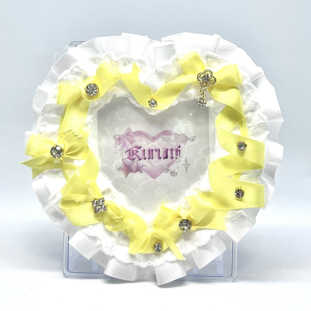 yellow heart ribbon