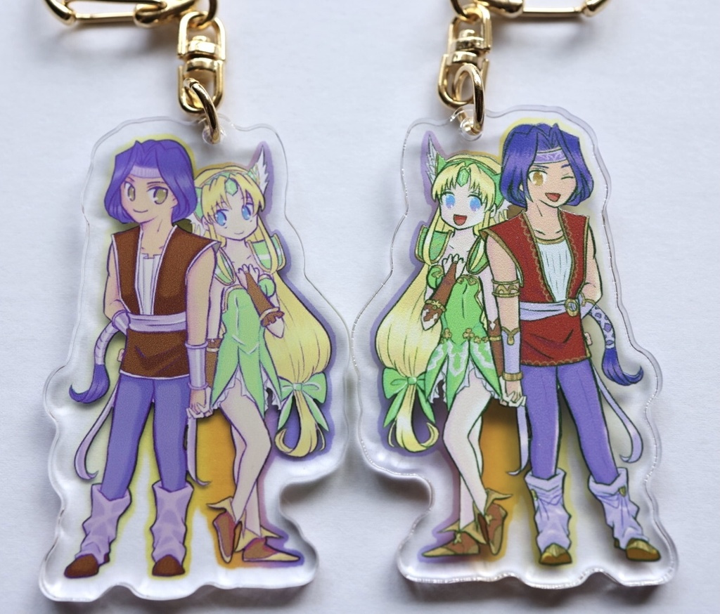 ホークリ両面アクキー