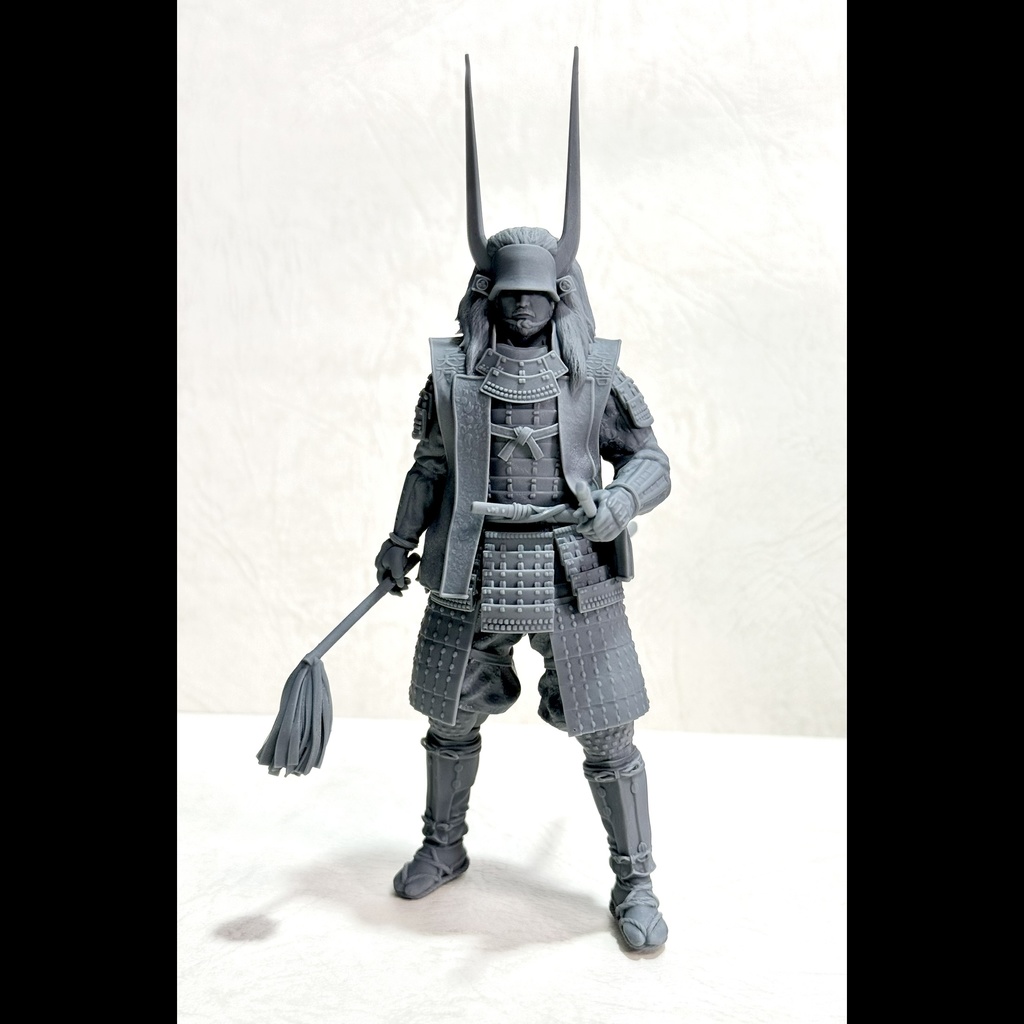 石田三成 "乱髪天衝脇立兜"