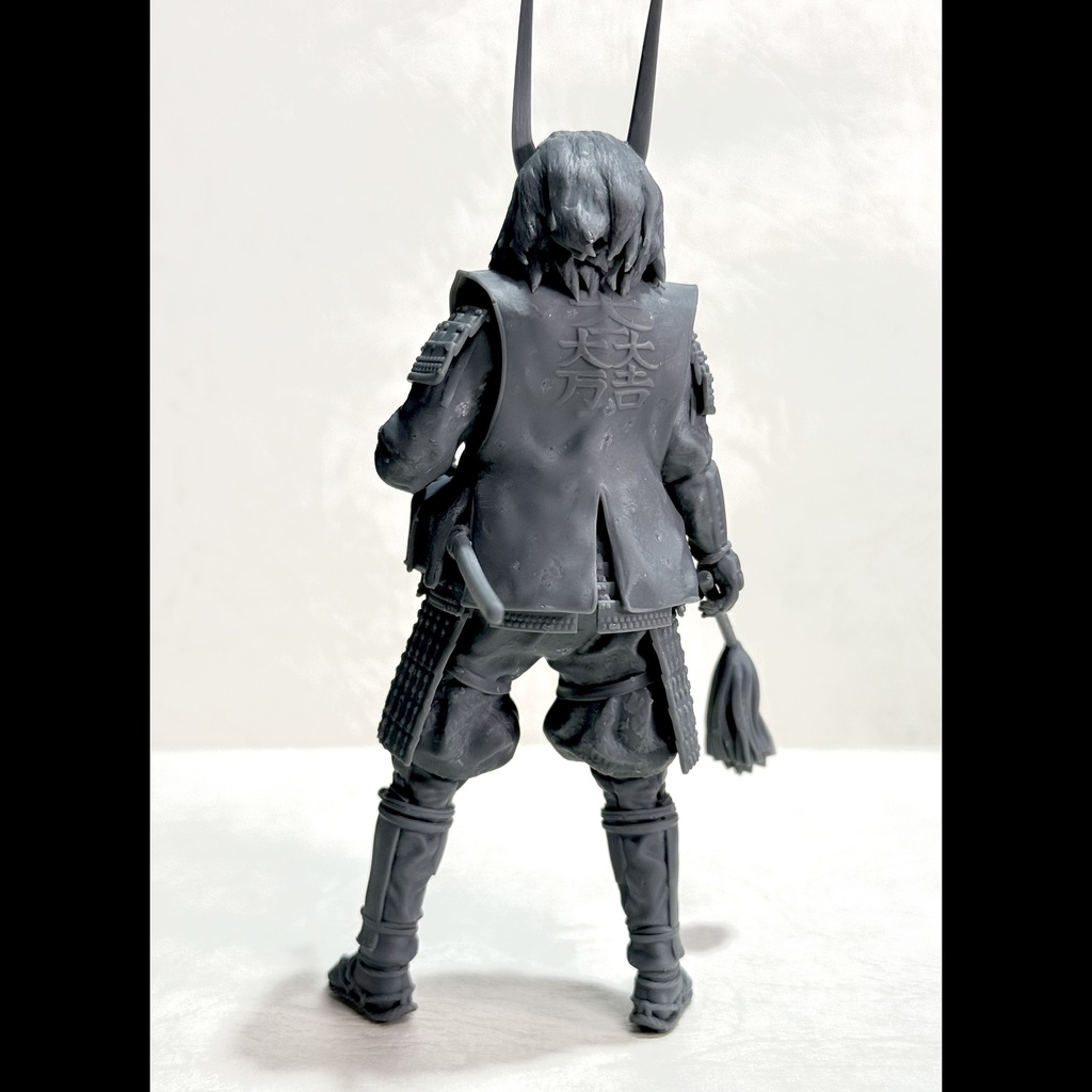 石田三成 "乱髪天衝脇立兜"