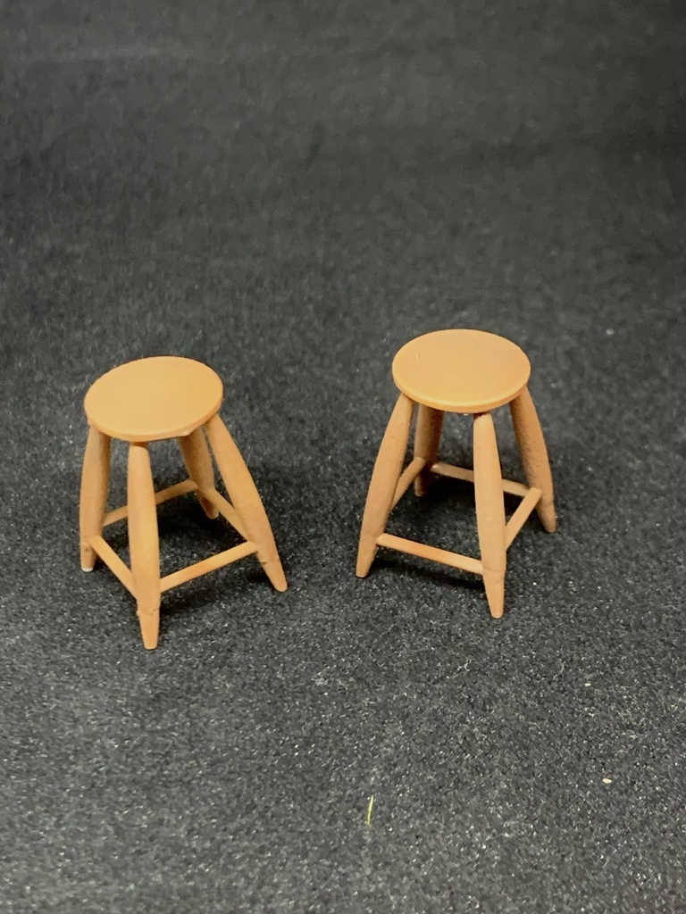 1/24 ハイスツール 2個セット (DTA使用可能)