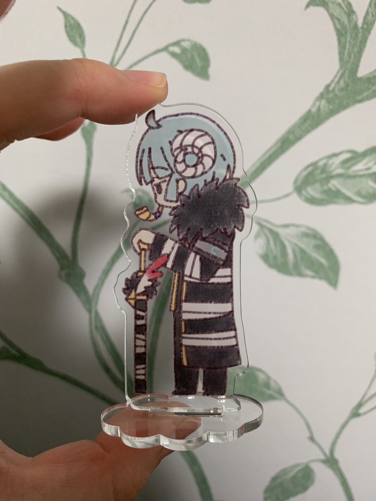 自職員ルイスアクスタ