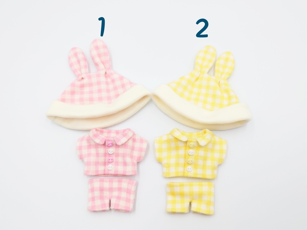 ぬい服　うさぎさんパジャマ