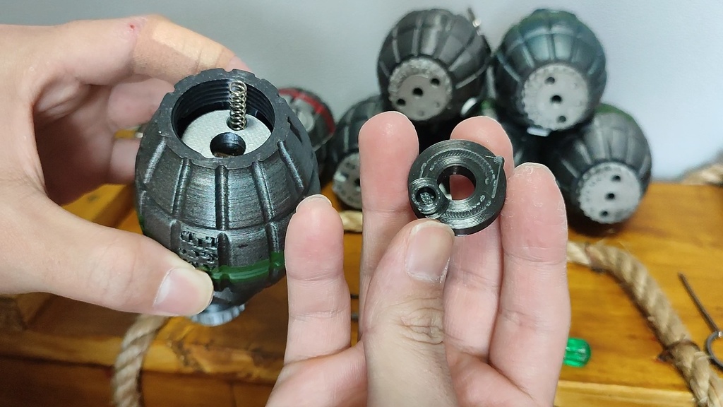 【 3D STL 】Grenade No.36M Mk.1 “Mills Bomb” Firecracer Video Available