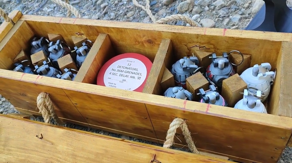 【 3D STL 】Grenade No.36M Mk.1 “Mills Bomb” Firecracer Video Available