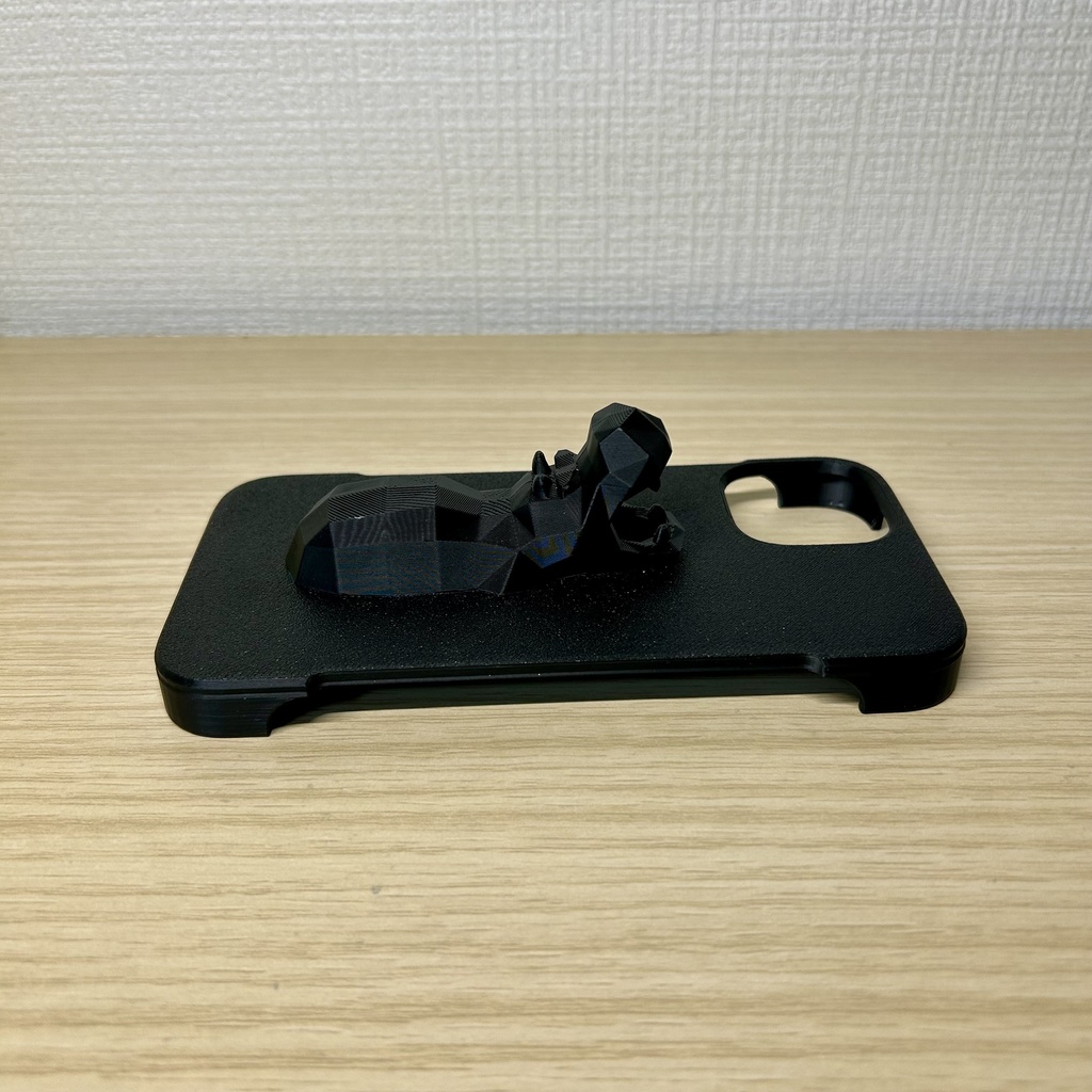 ローポリなカバのiPhoneケース(black)