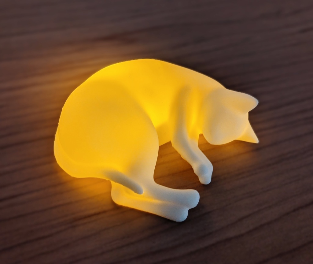やわらか寝てる猫ランプランプ