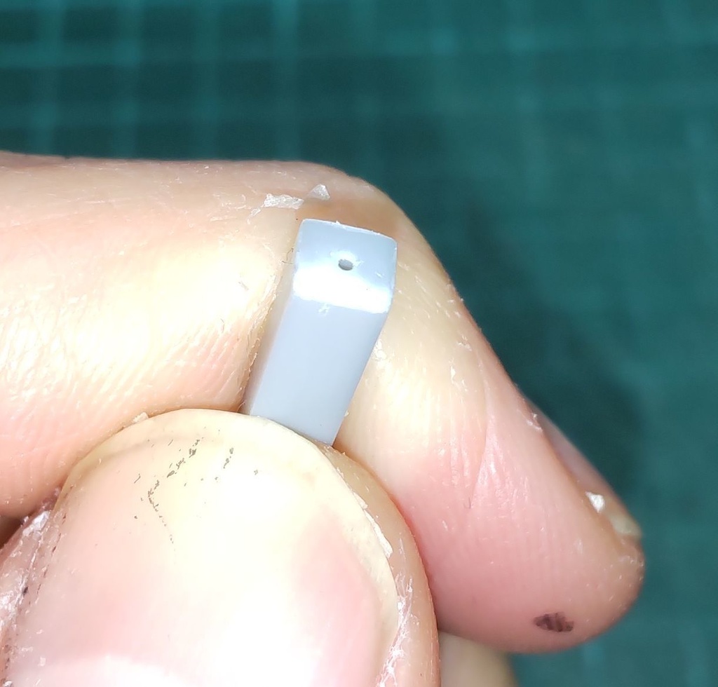 プラ棒センター穴あけ治具