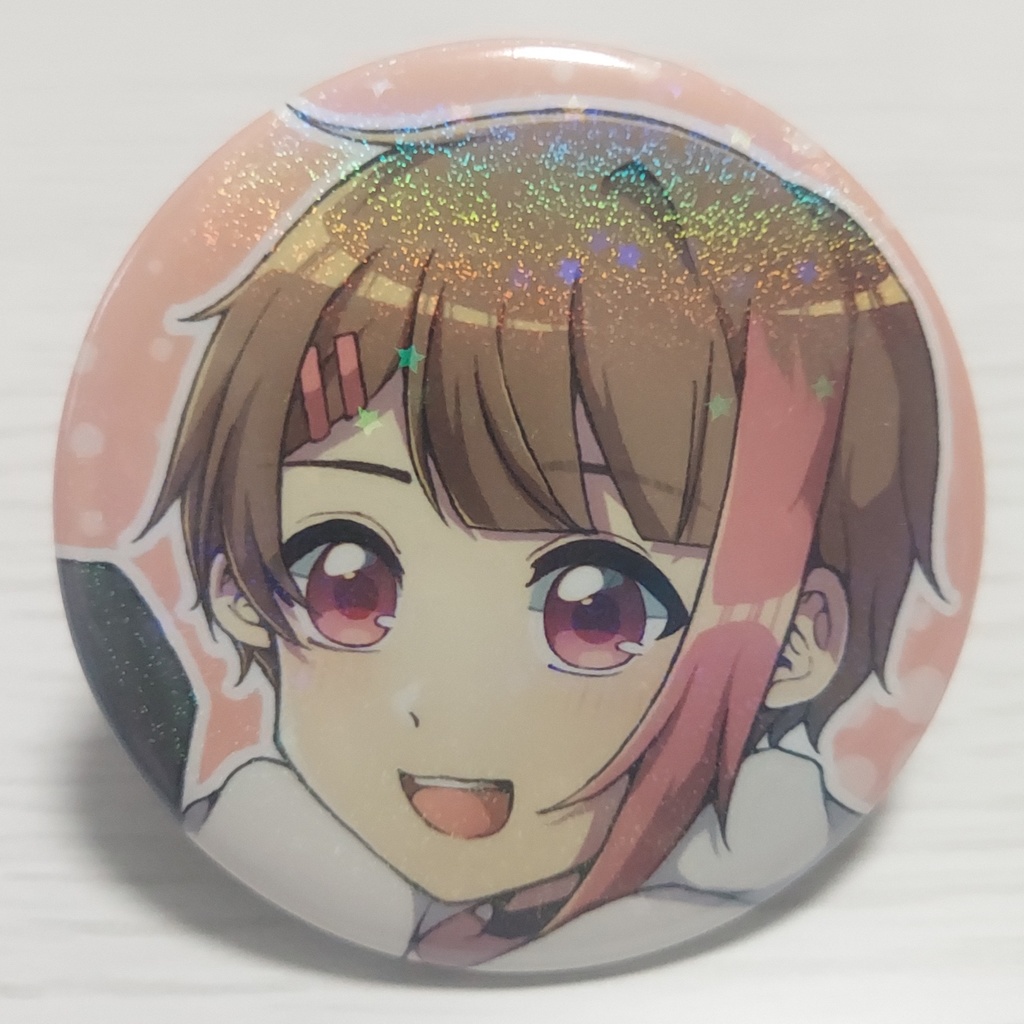 【まっど×すくらんぶる!】キラキラ缶バッジ