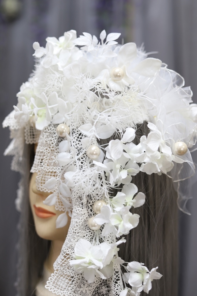 創作髪飾り&ウィッグ・白い魔女