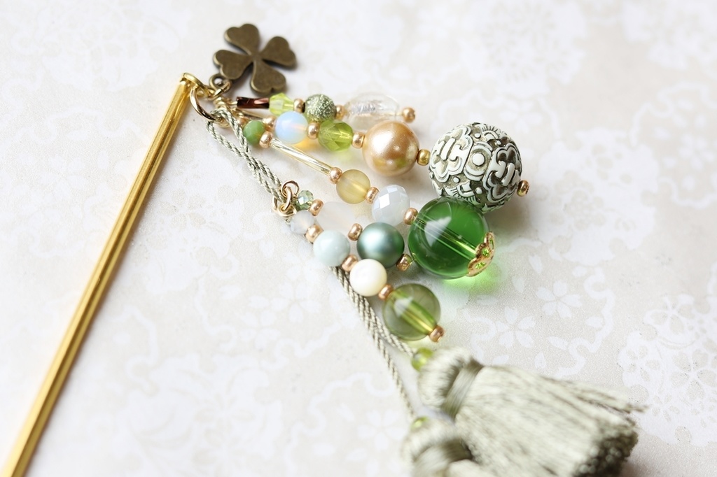 四葉のクローバーかんざし【創作】