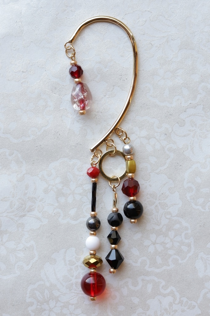 女王の雫イヤーフック