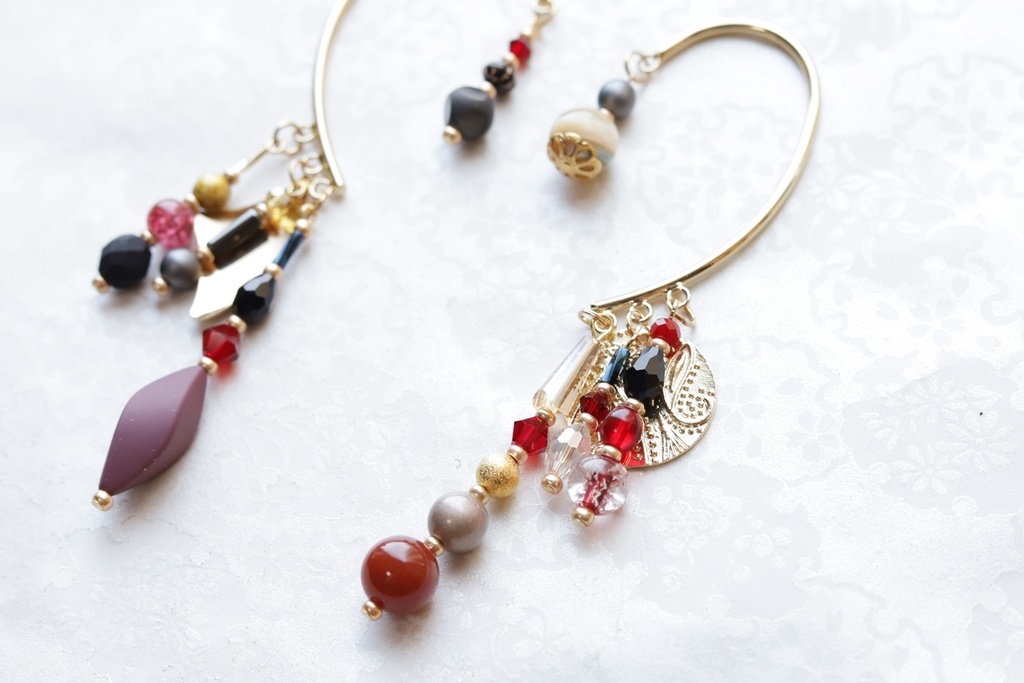 アラビアンイヤーフック【赤の国・太陽と月】