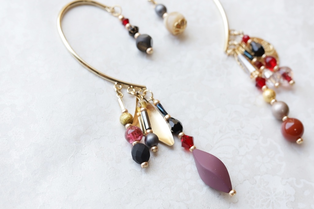 アラビアンイヤーフック【赤の国・太陽と月】