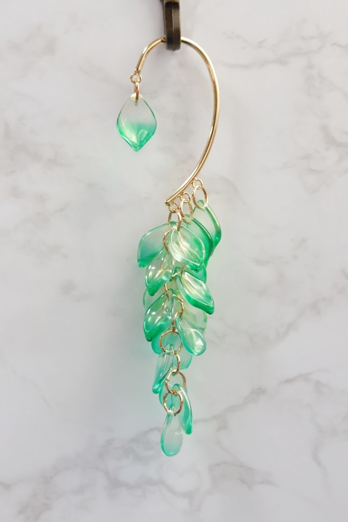 藤の花・水浅葱・長房イヤーフック