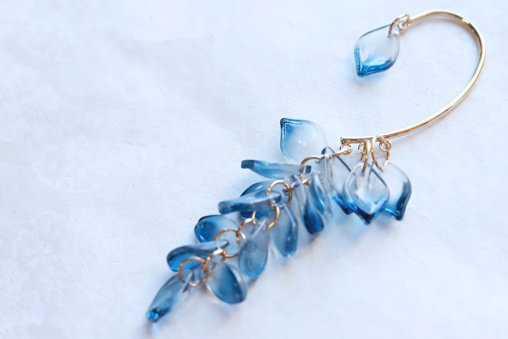 藤の花・長房・紺碧