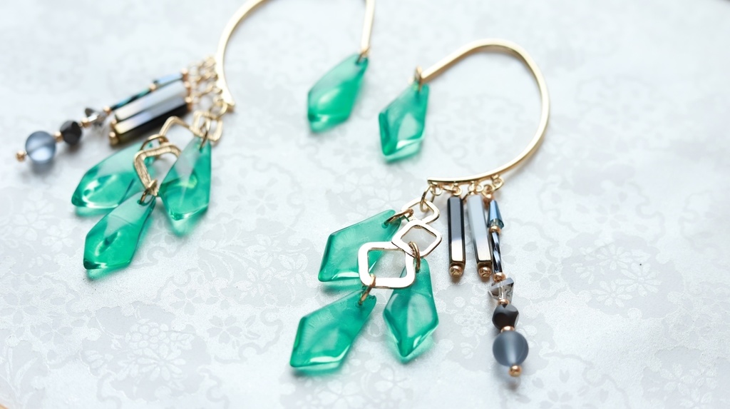 人魚の涙のイヤーフック