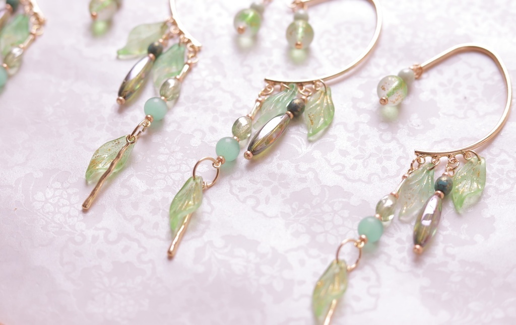 竹のイヤーフック