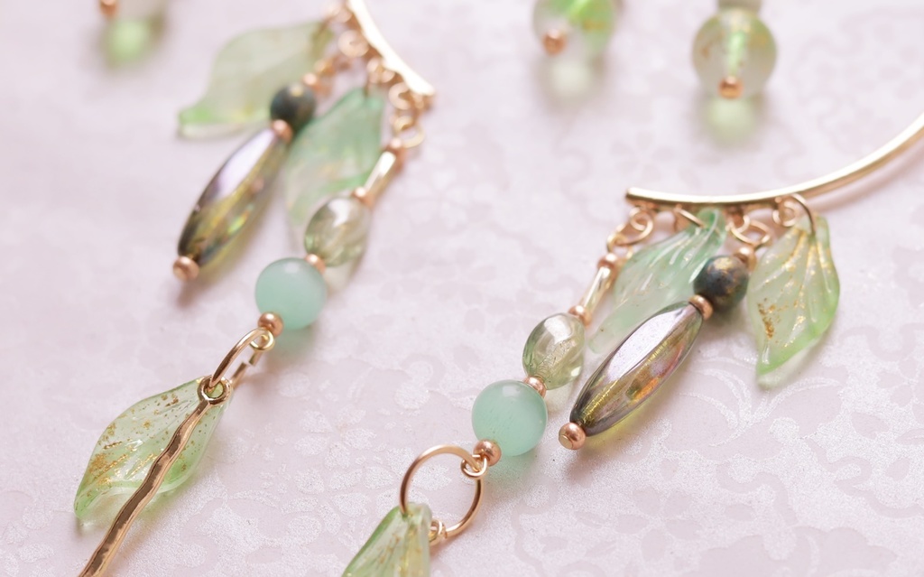 竹のイヤーフック