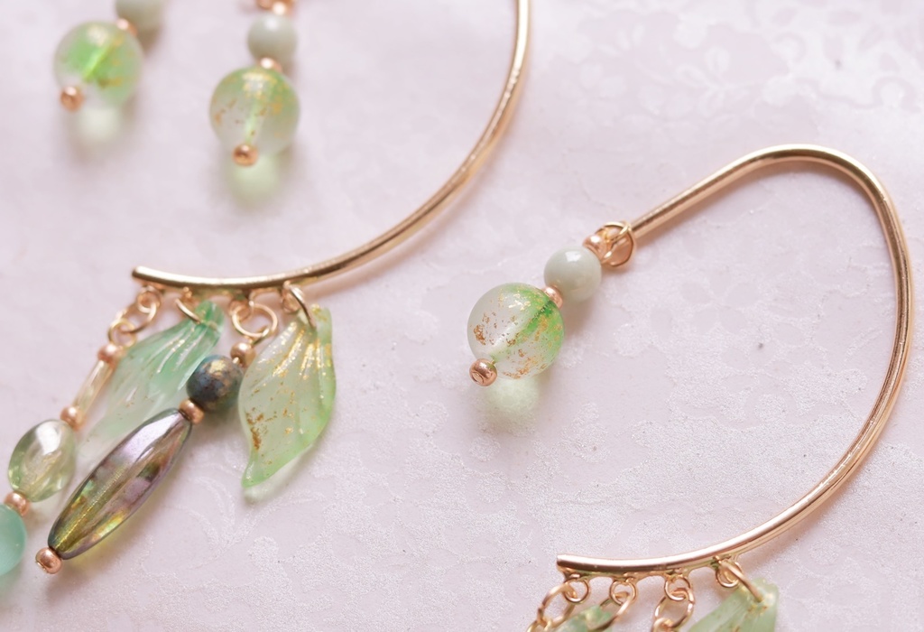 竹のイヤーフック