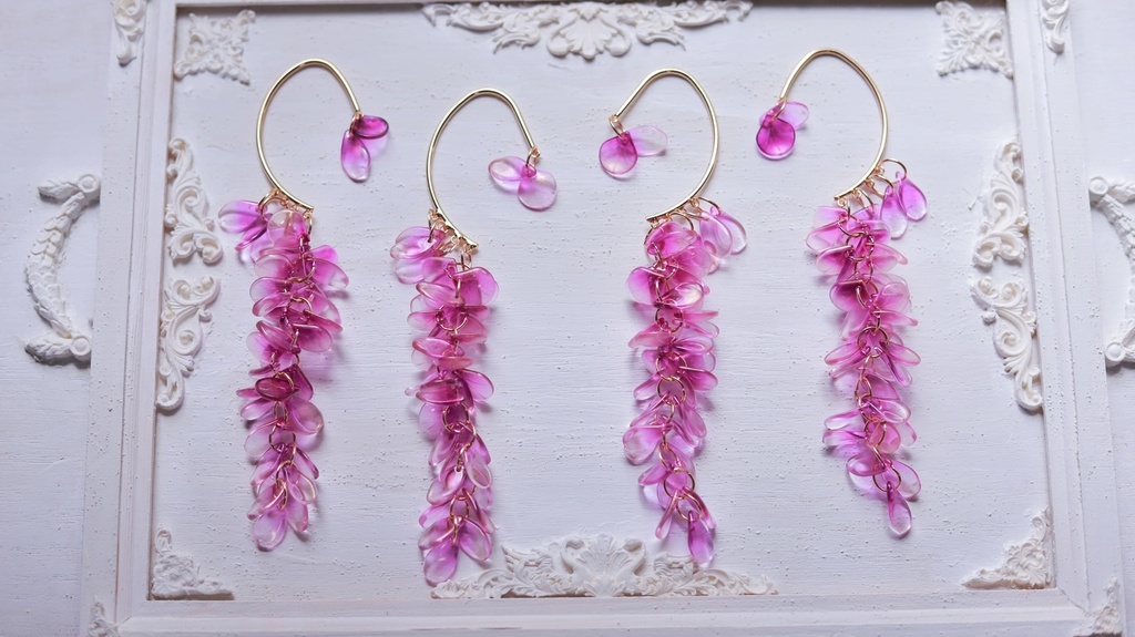 紫藤の長房イヤーフック