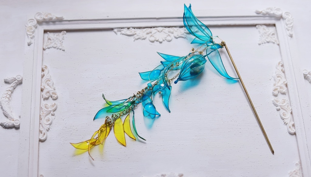 透明花弁のかんざし・イヤーフック