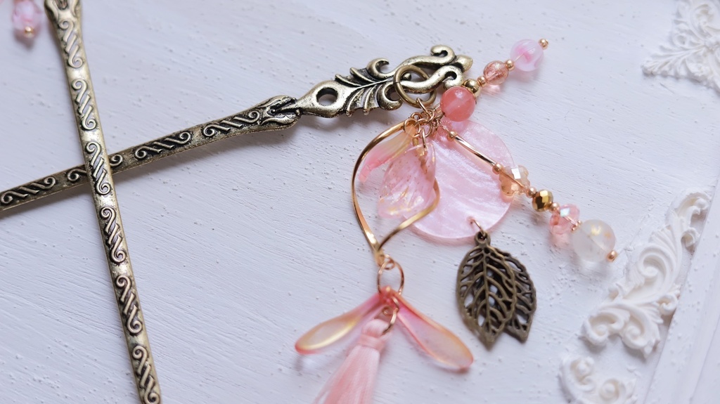 桃の桃源郷変わり軸かんざし