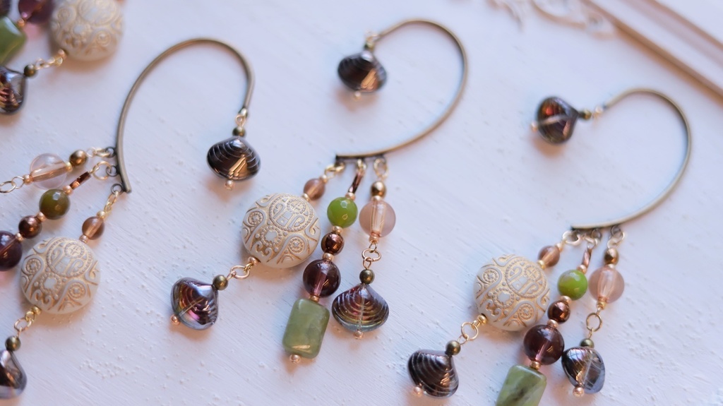 シジミの味噌汁イヤーフック