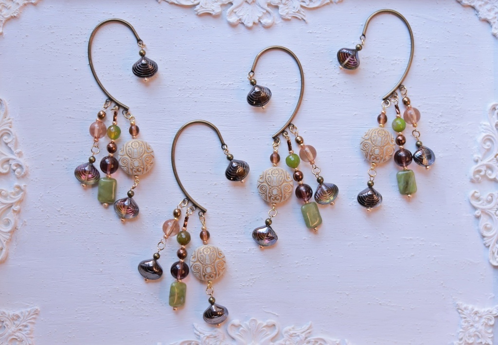 シジミの味噌汁イヤーフック