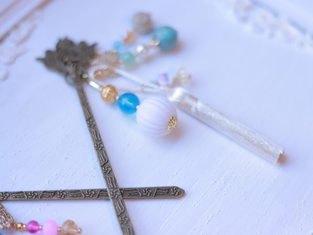 中華姉妹のぽんぽん変わり軸かんざし