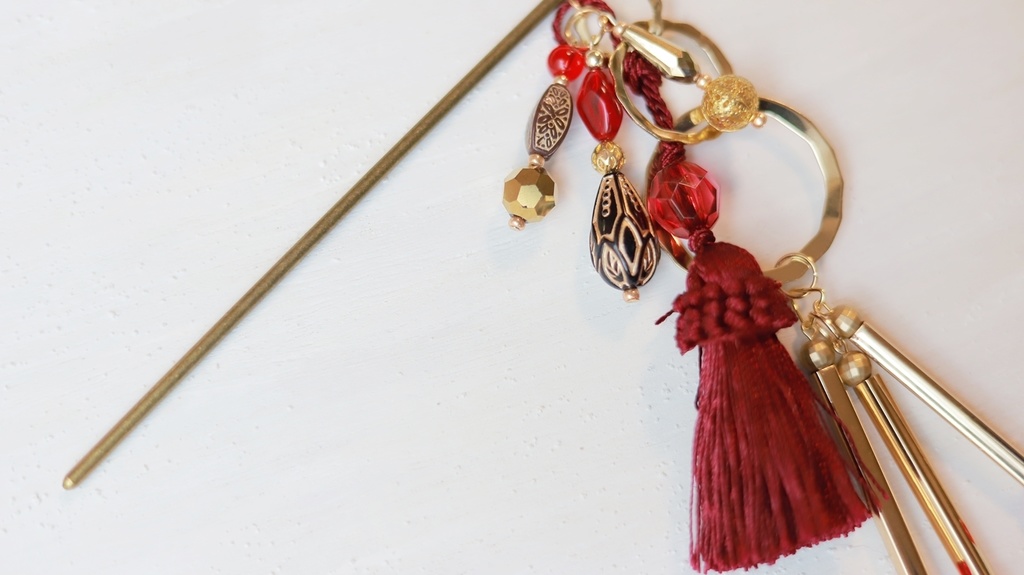 エジプトイメージアクセサリー:かんざし・イヤーフック・ネックレス・ブレスレット