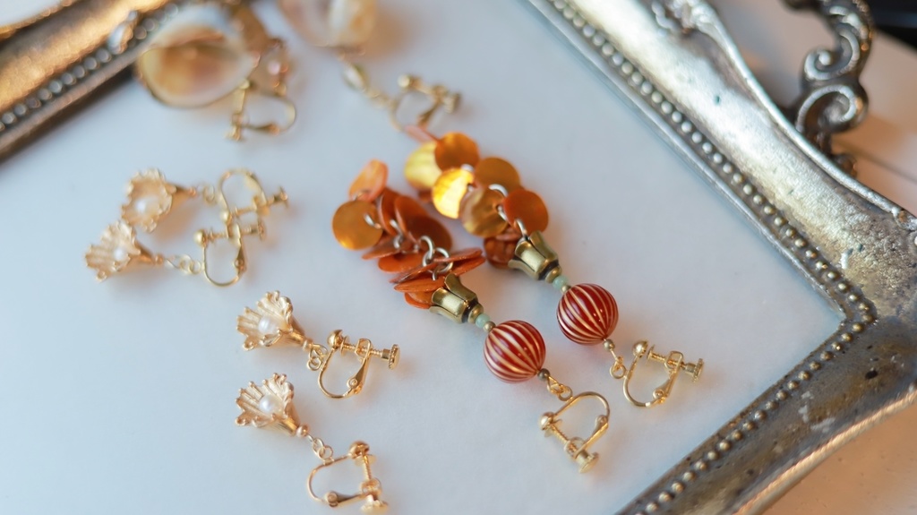 貝と真珠のイヤリング(3種)