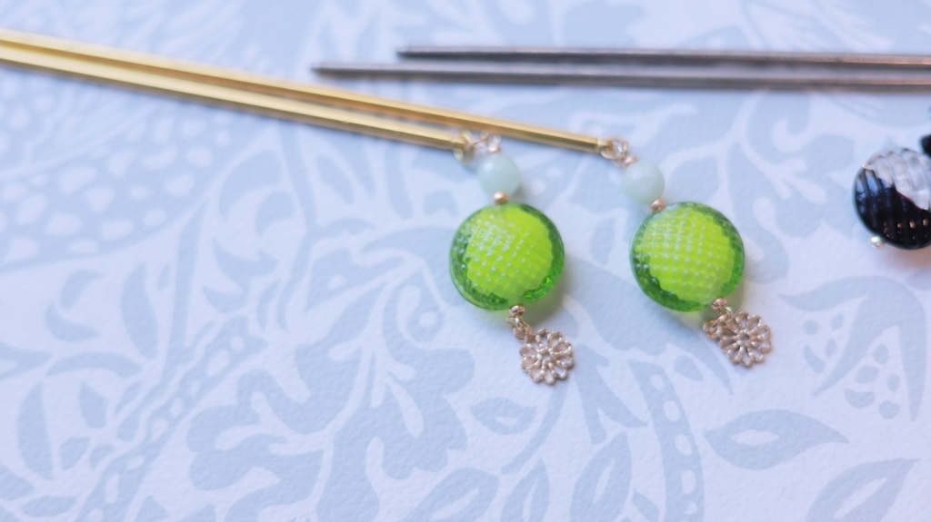 一玉かんざし・蜻蛉玉(どらやき型)